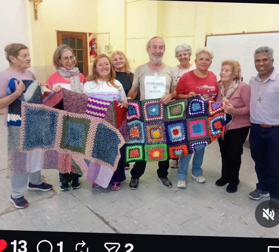 Entrega de Mantas de abrigo a personas en situacion de calle. Despedida de nuestro estudiante de intercambio Leo Krauss